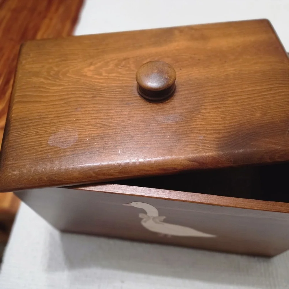Vintage Double Sided Bread Box Removable Lid Goose Decal Original